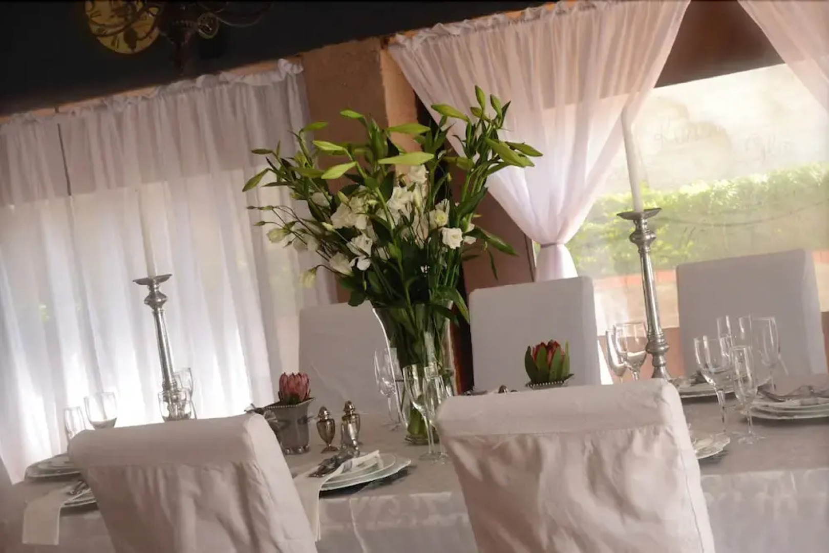 Elegant Manor Guest House