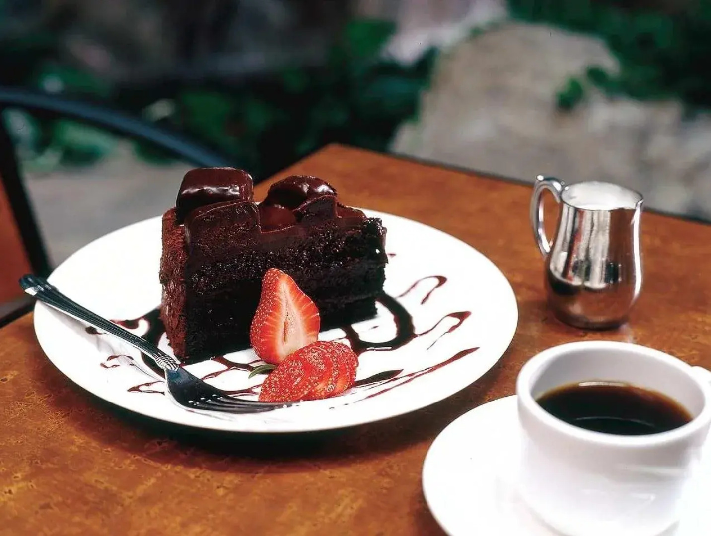 Embassy Suites by Hilton Alexandria Old Town