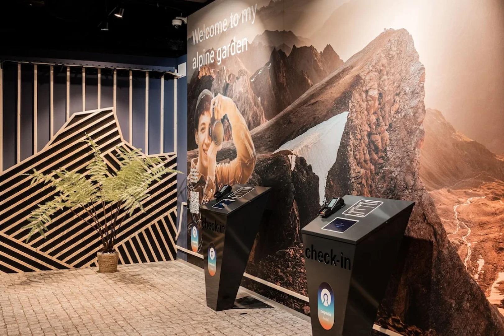 Capsule Hotel - Zurich Airport