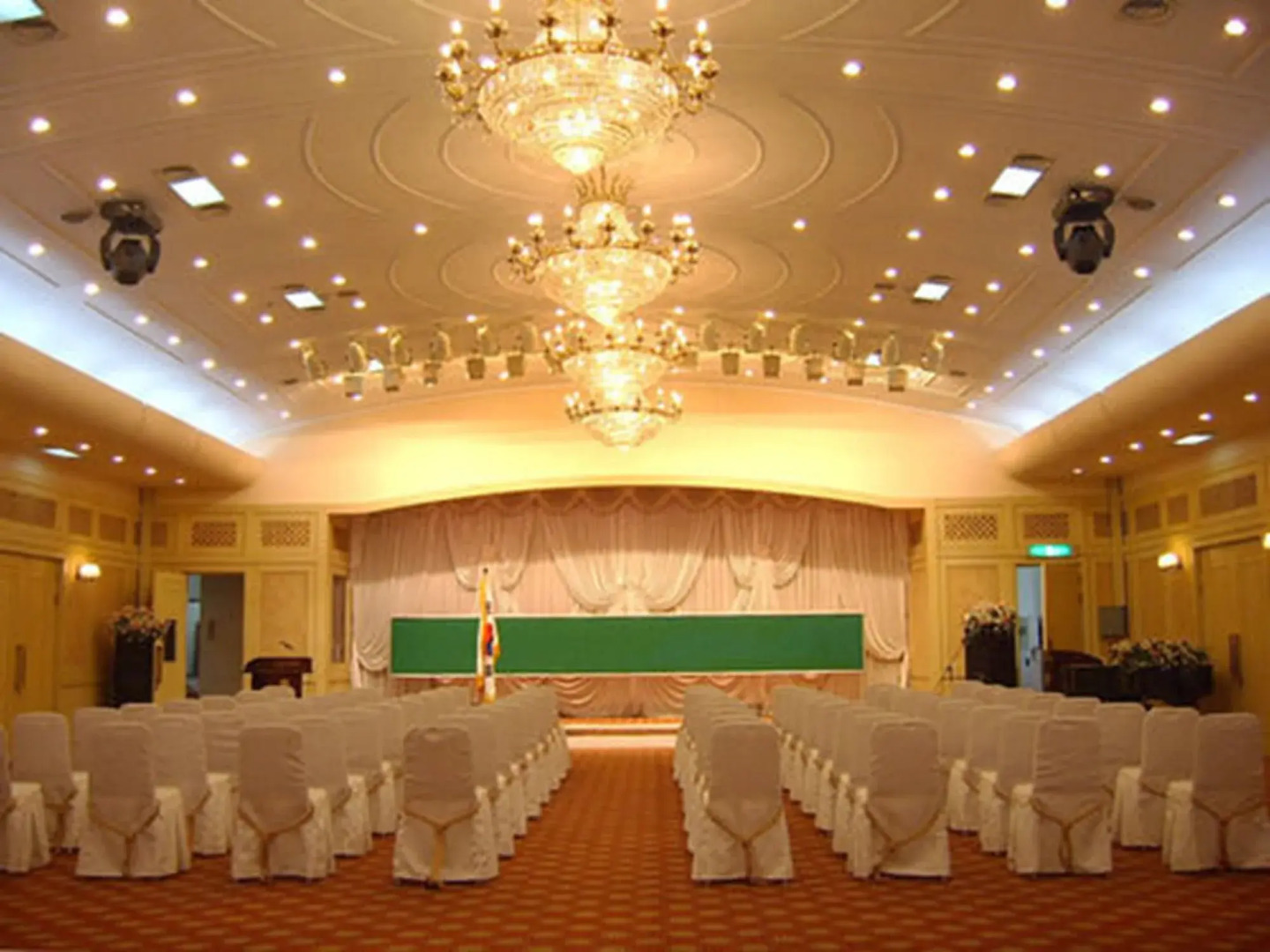 Onyang Hot Spring Hotel