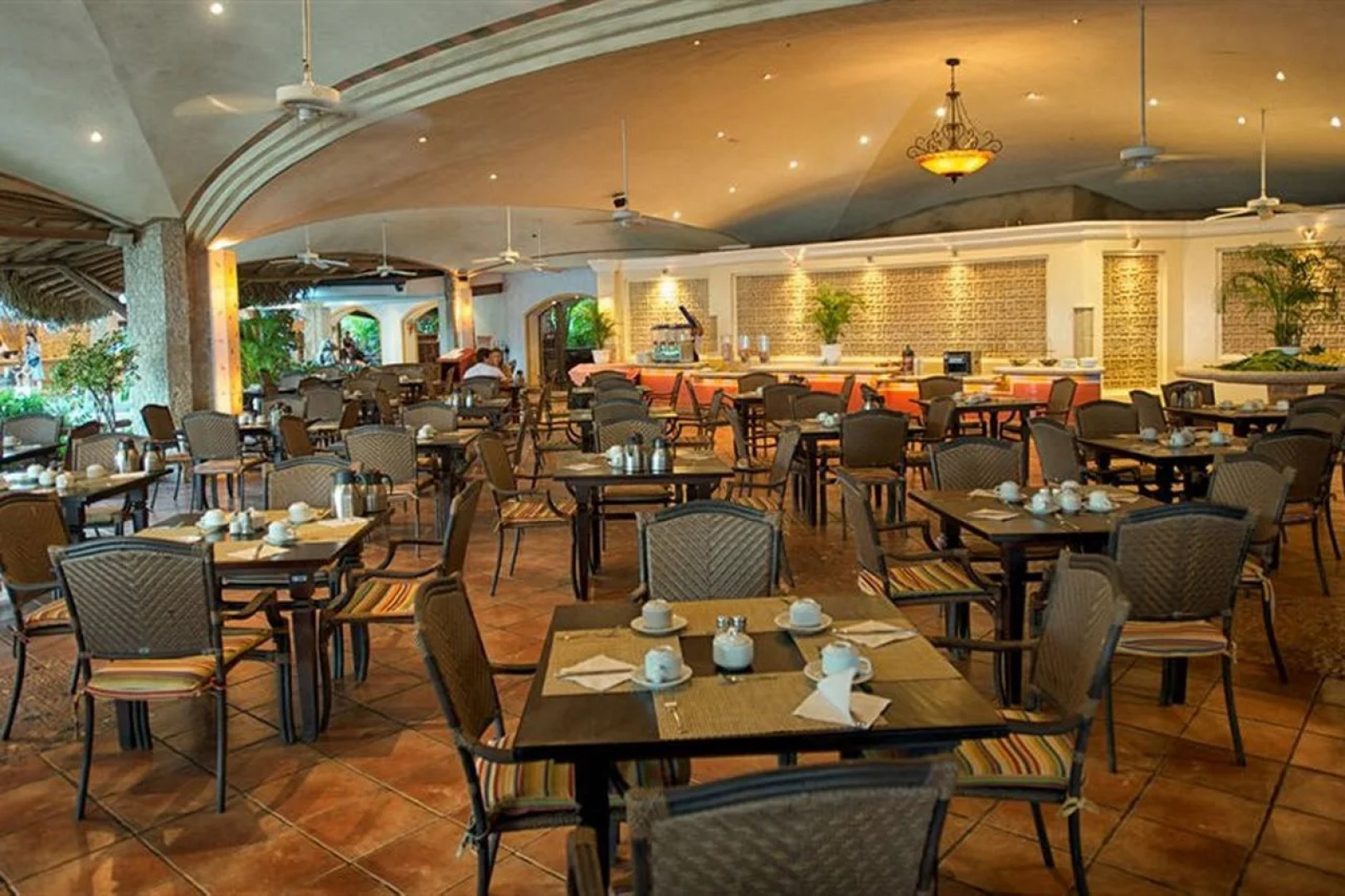 Hotel Tamarindo Diria Beach Resort