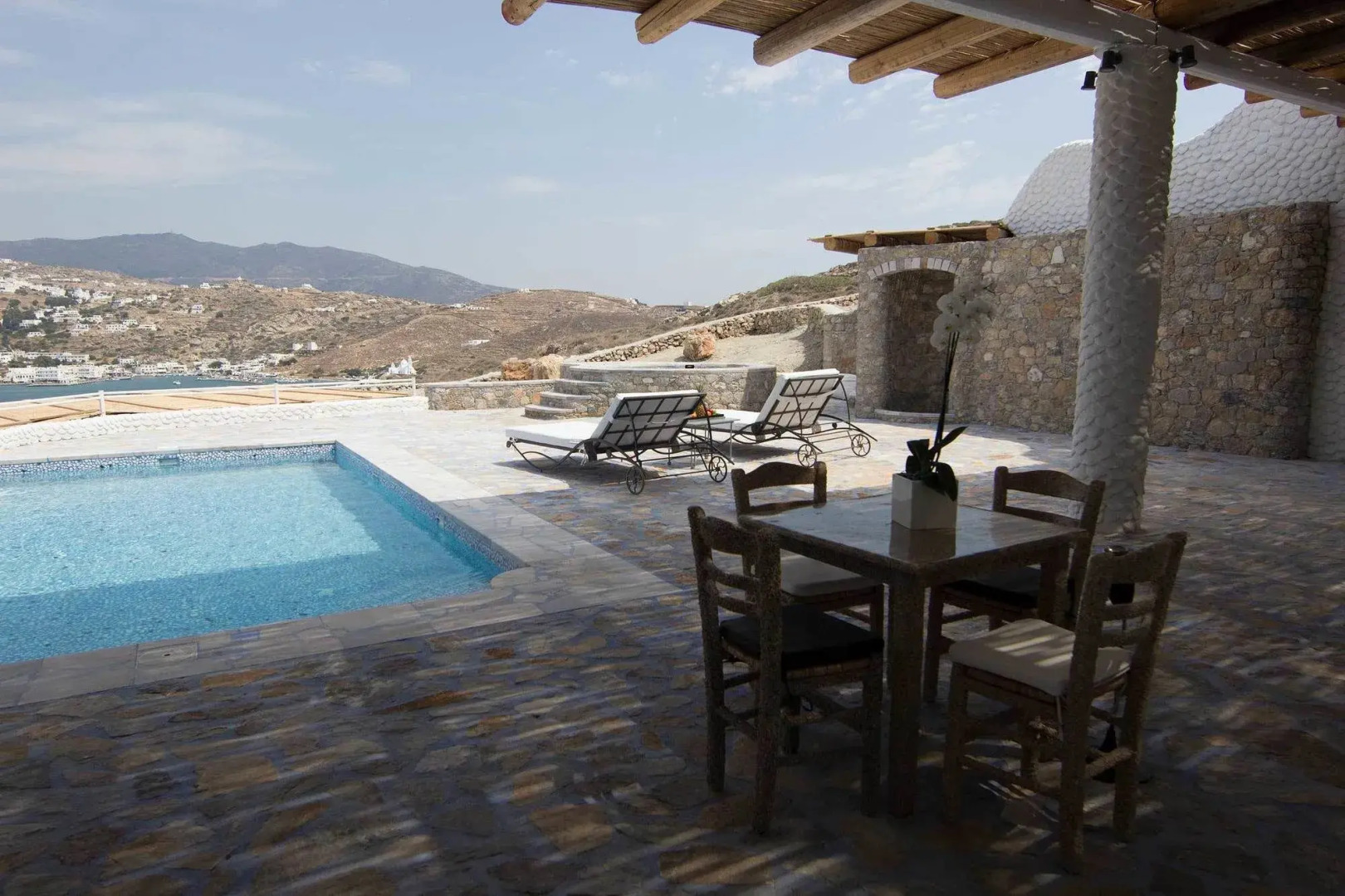 Agalia Luxury Suites