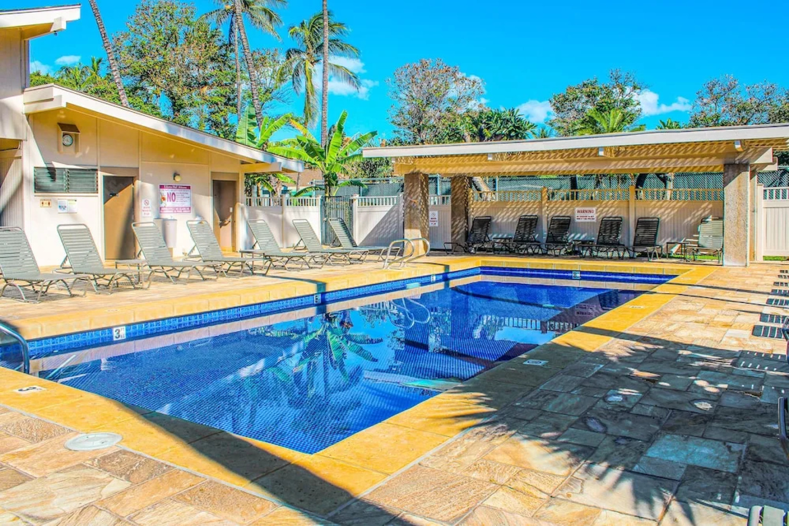 Kihei Akahi by Condominium Rentals Hawaii