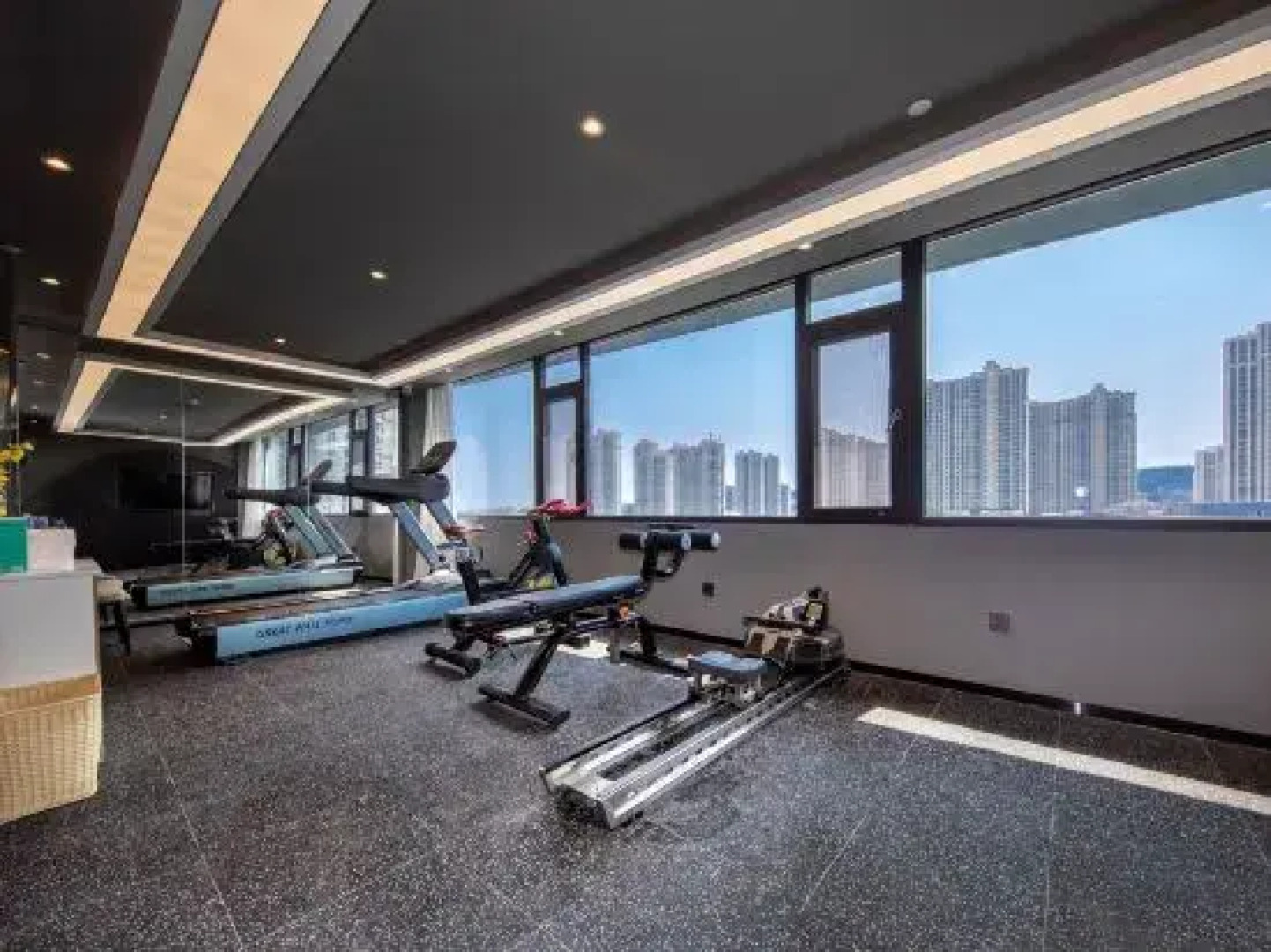 Zhan Ye International Hotel