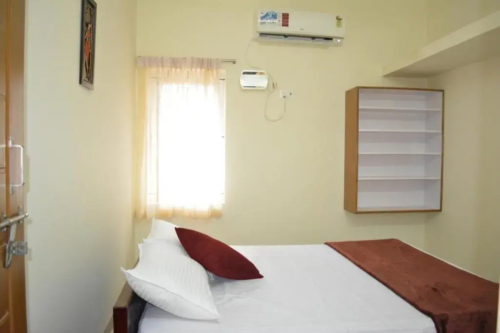 JP Nivaas Guest House