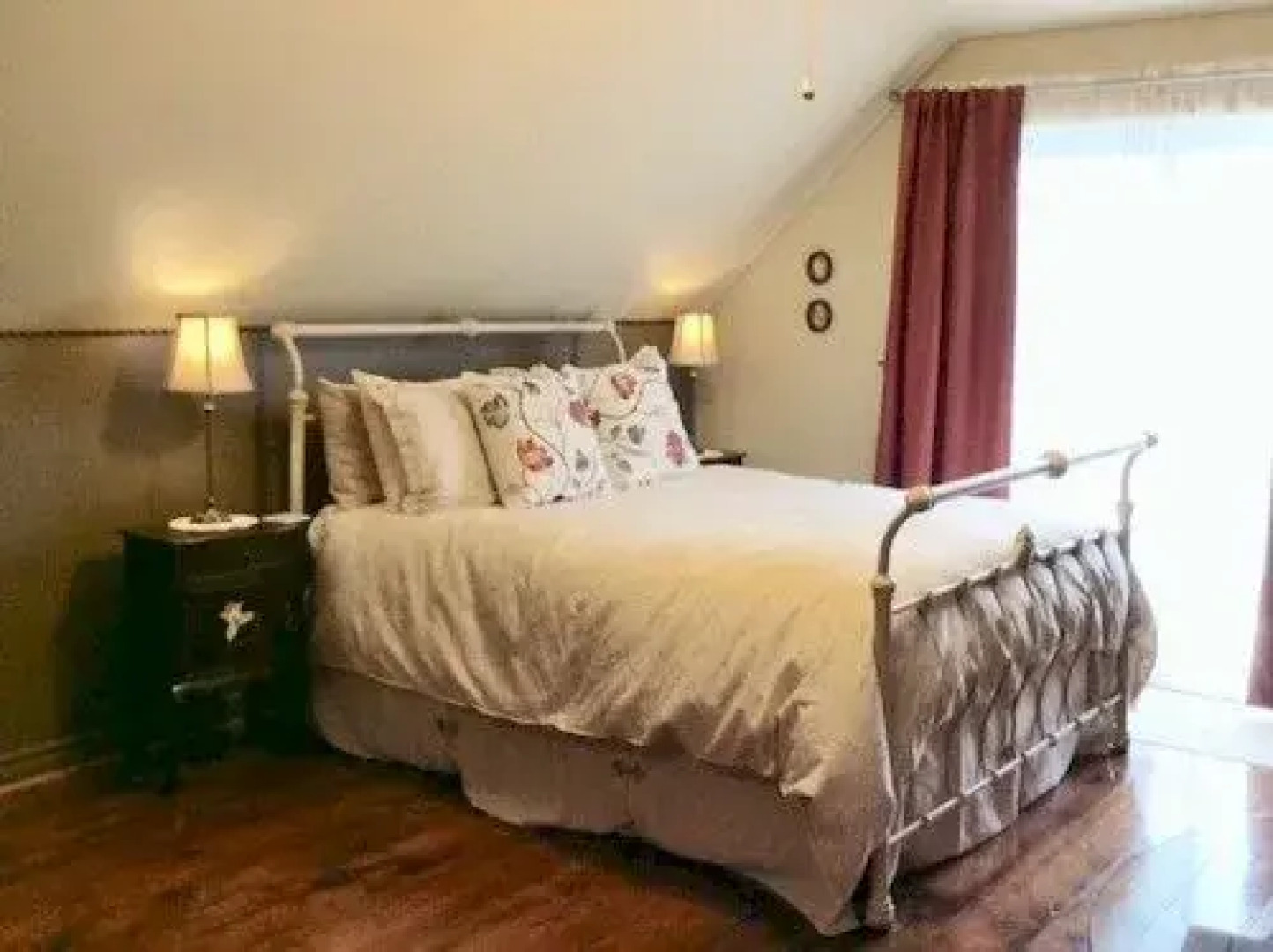 Les Caprices De Victoria