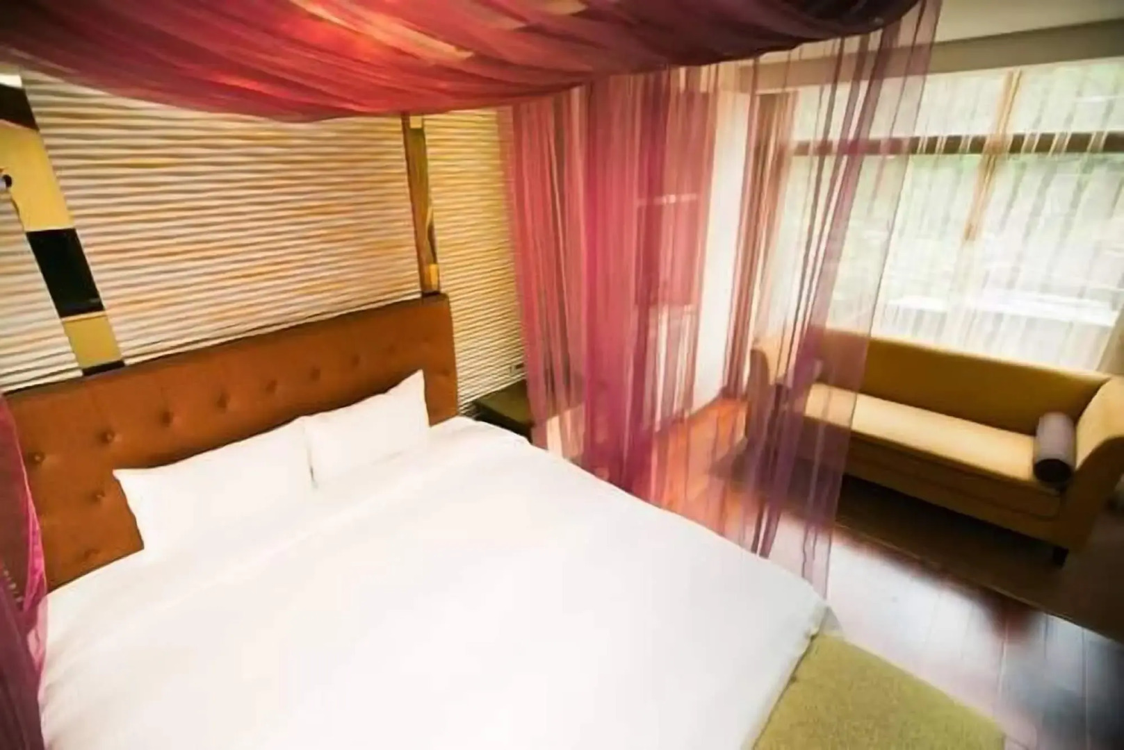 Hwayang Boutique Hot Spring Resort