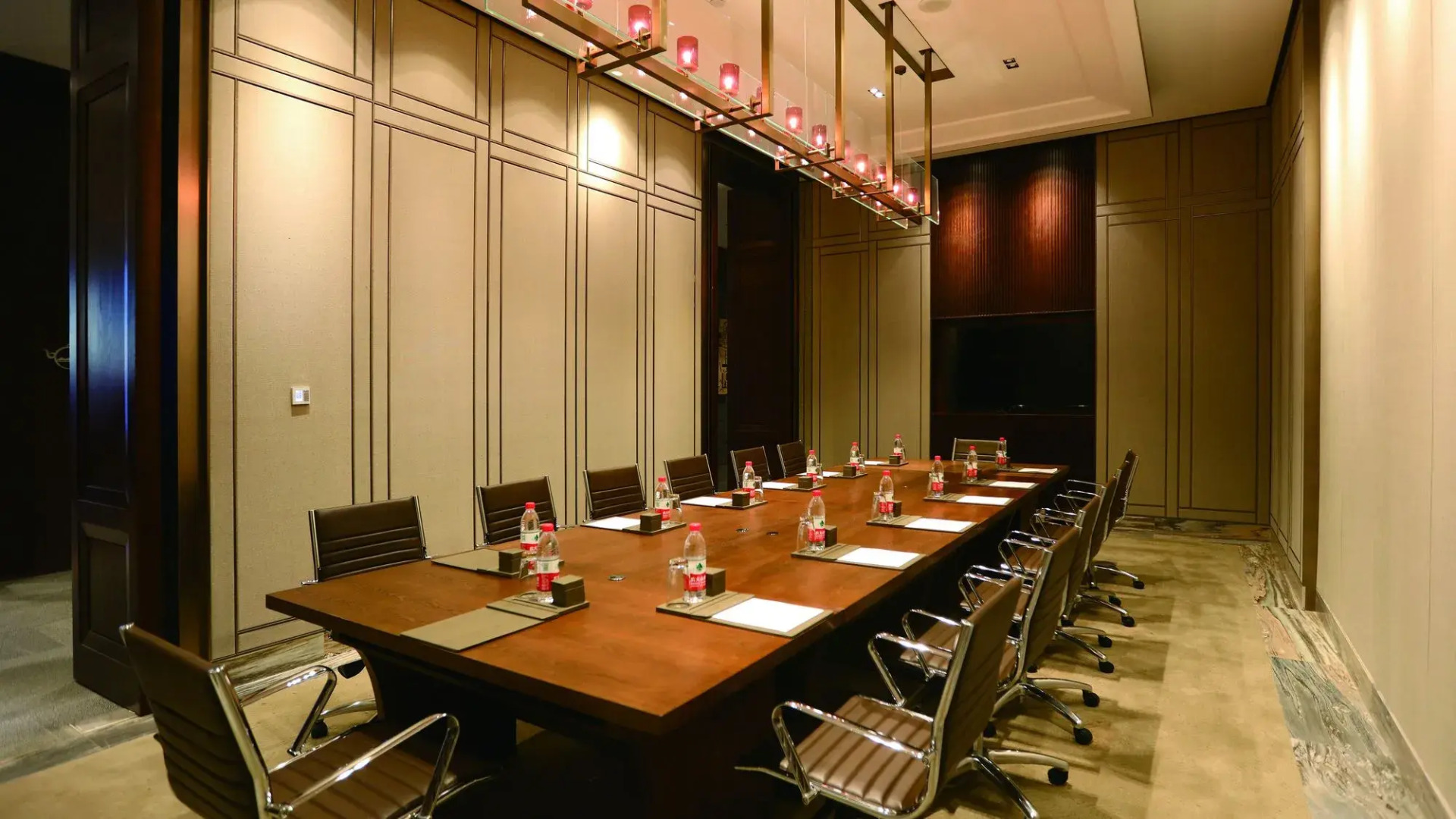 Hotel Indigo Dali Erhai by IHG