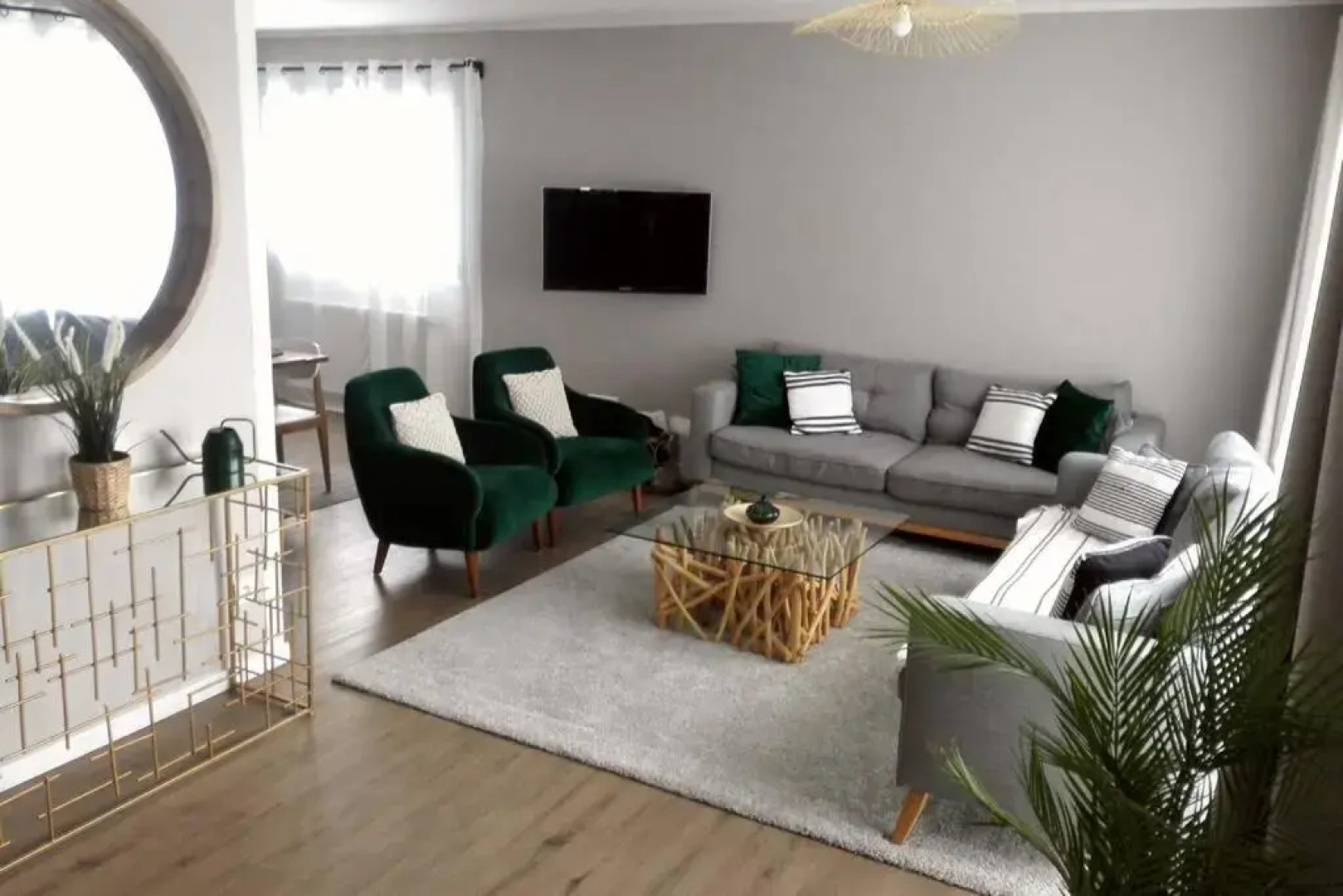 Villa Auxerre luxe Piscine Intérieure proche Paris sans Vis-à-vis