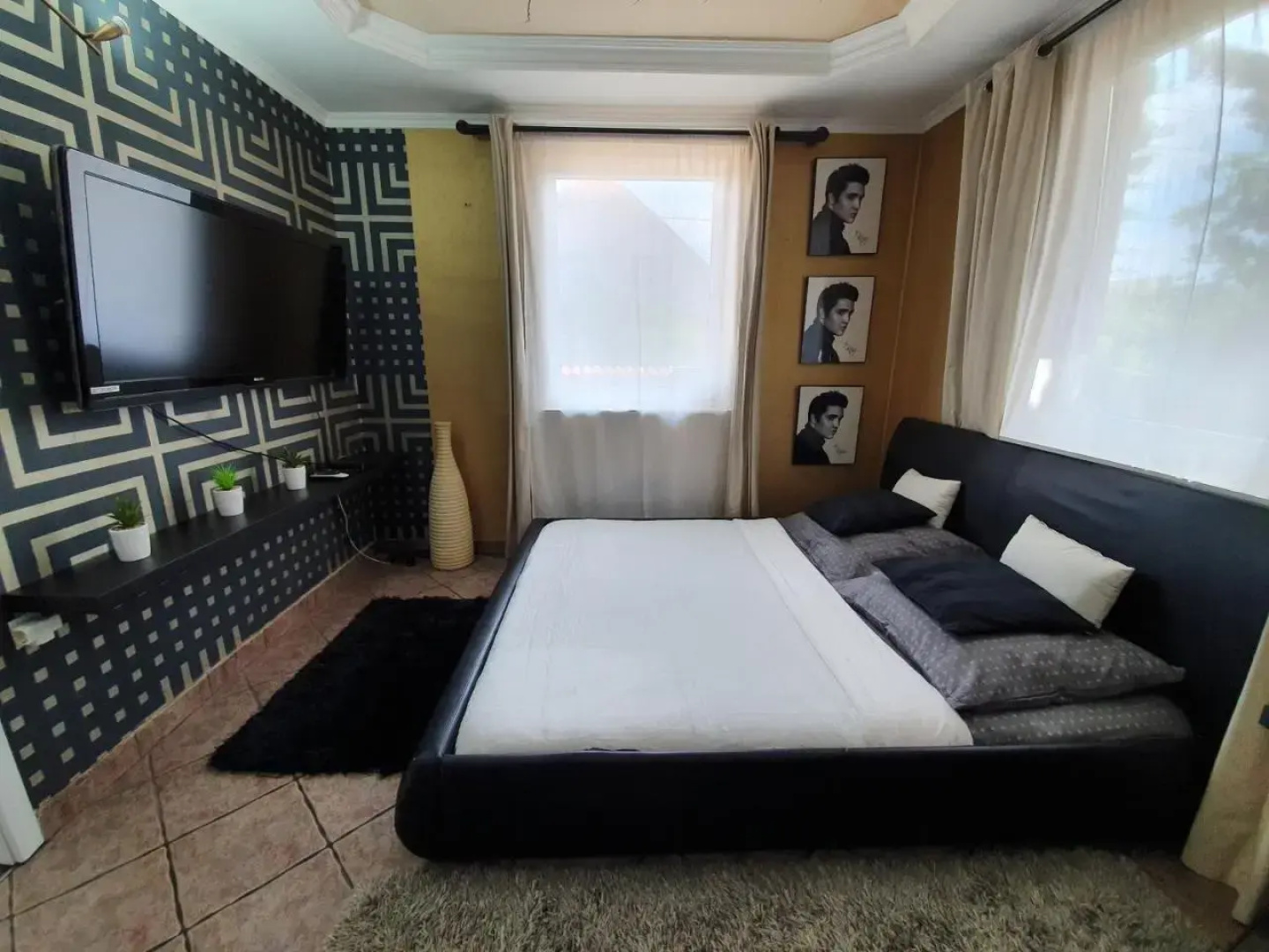 Budapest Airport Luxury 42