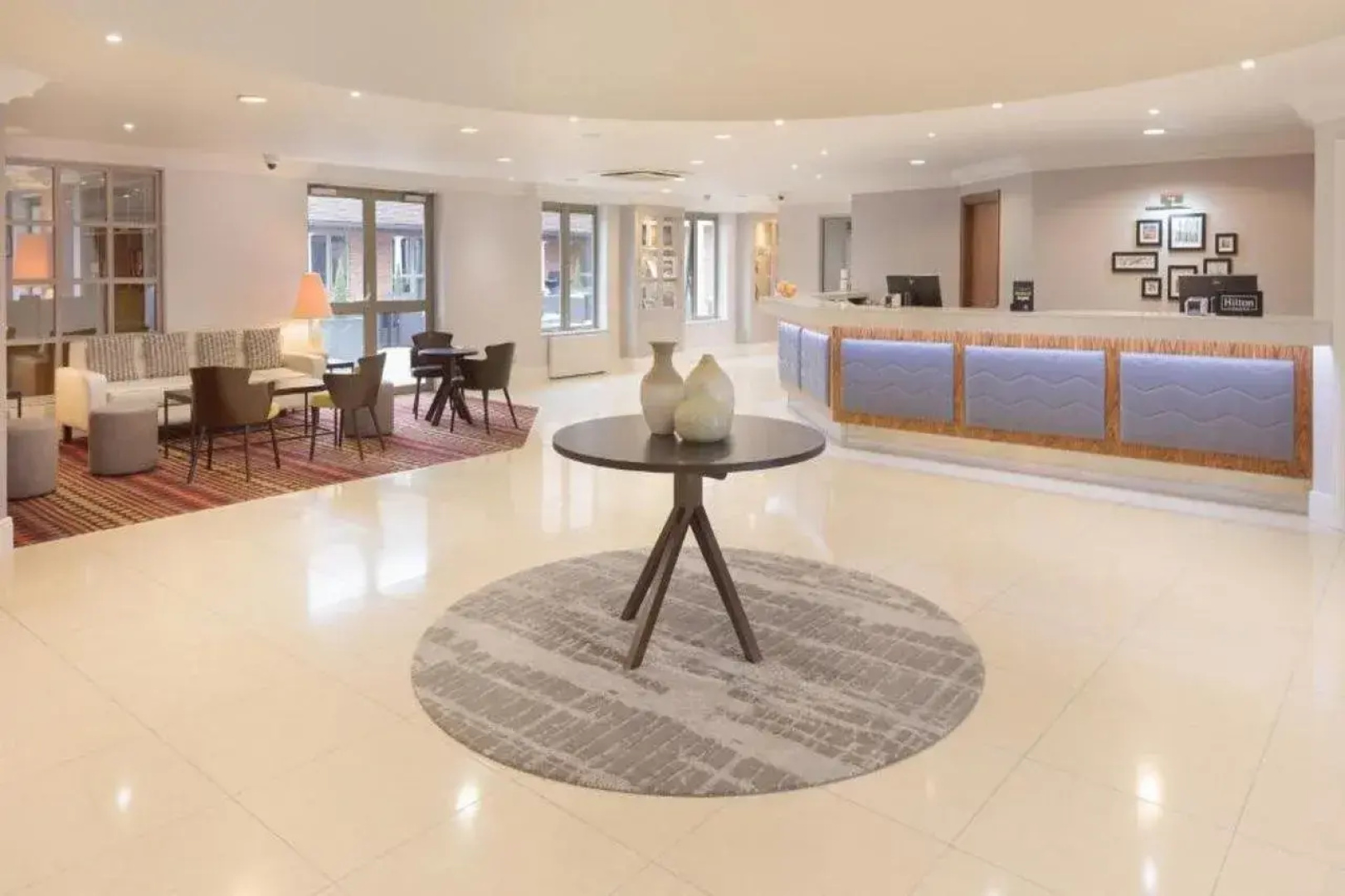 Отель The Cambridge Belfry