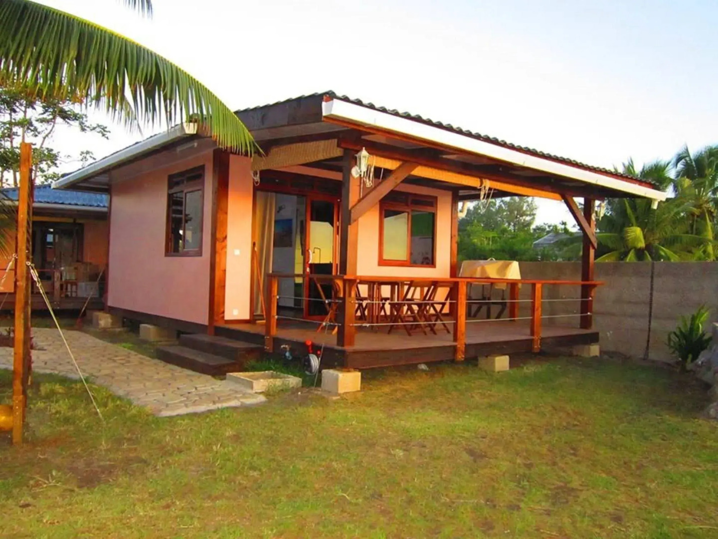 Tahiti Surf Beach Paradise