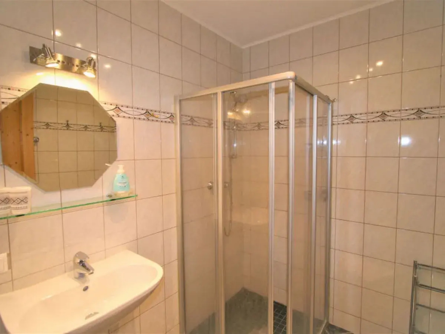 House Johann Kaltenbach 15048