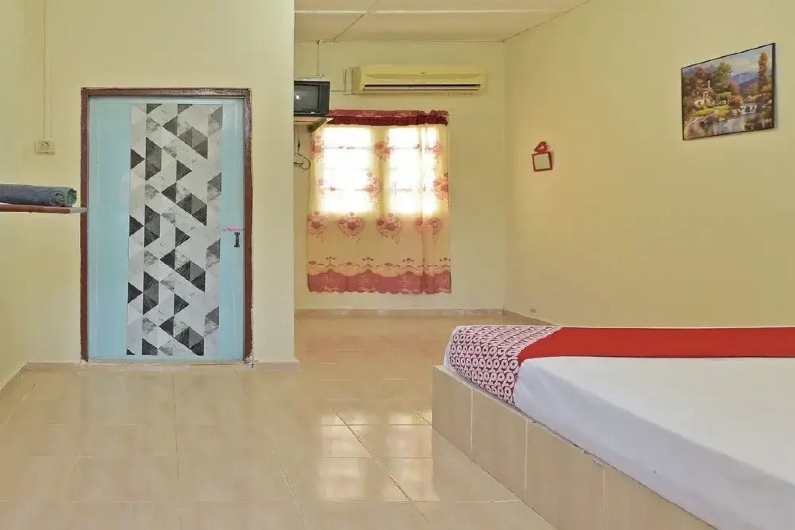 OYO 90689 Chalet Kak Siti