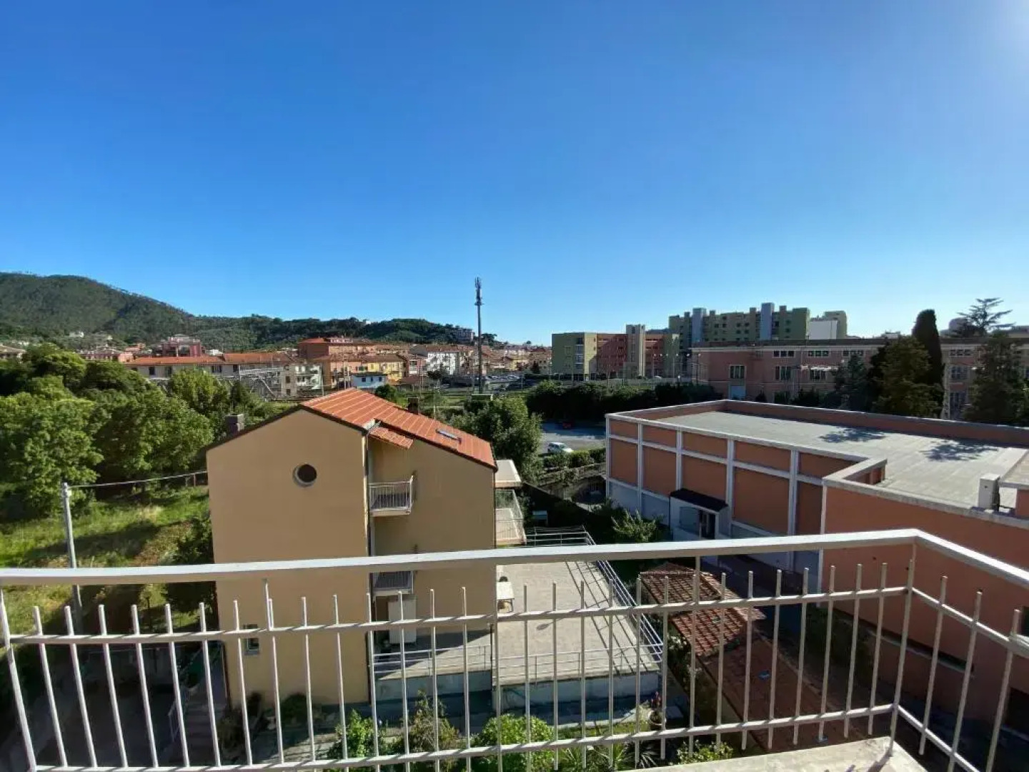 Apartment via Antica Romana