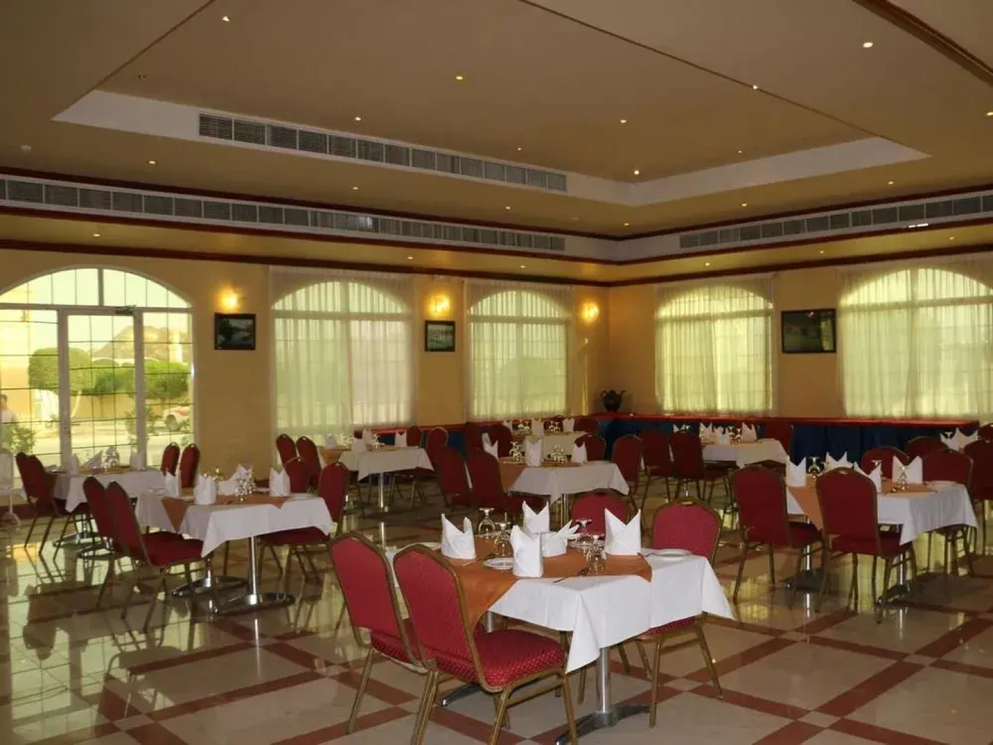 OYO 231 Holiday Arabian Resort