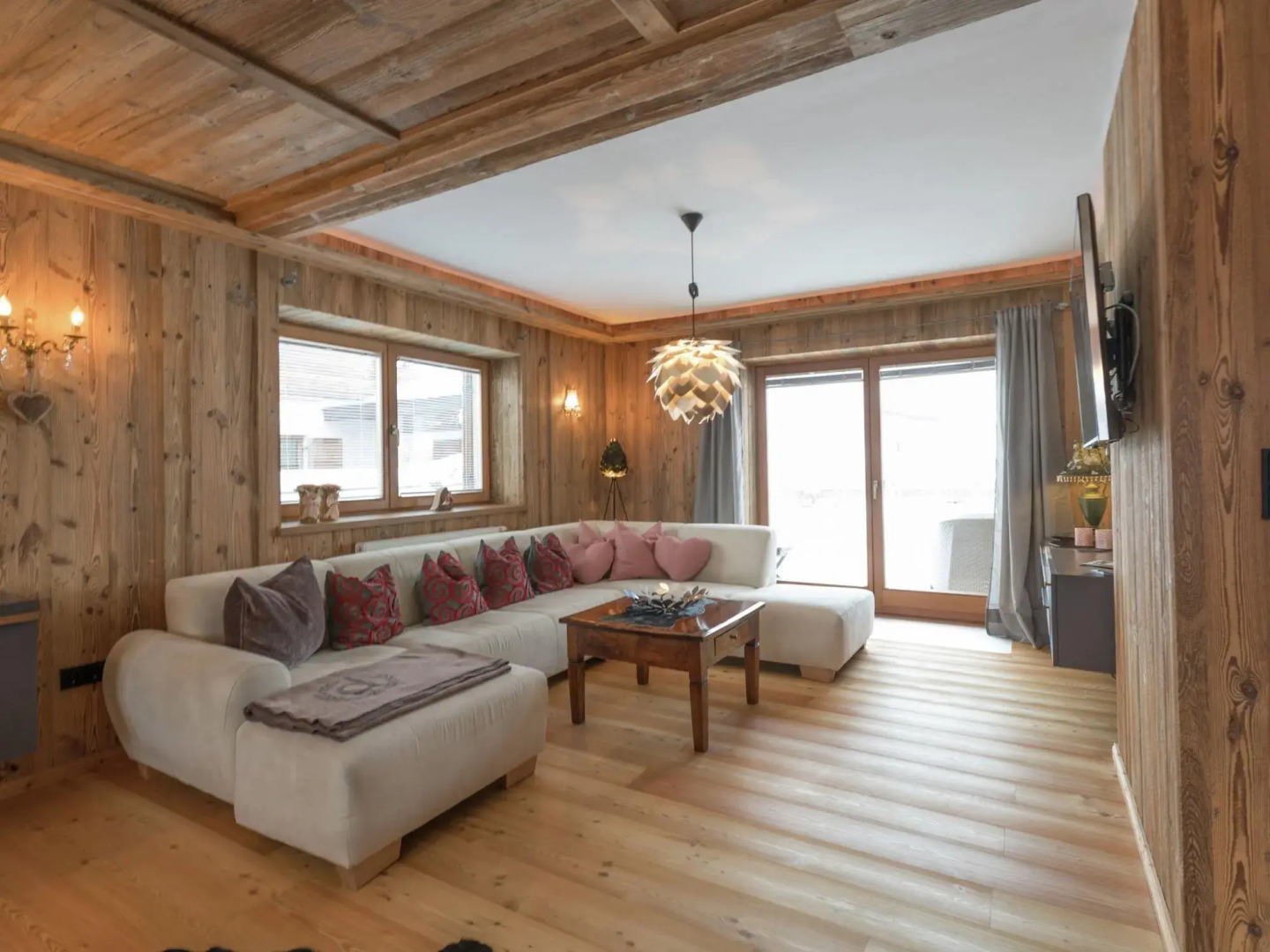 Unique chalet in the center of Elmau, 100 m from the skilift