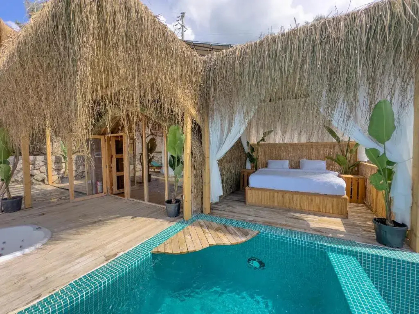 Seaview Faralya Butik Hotel