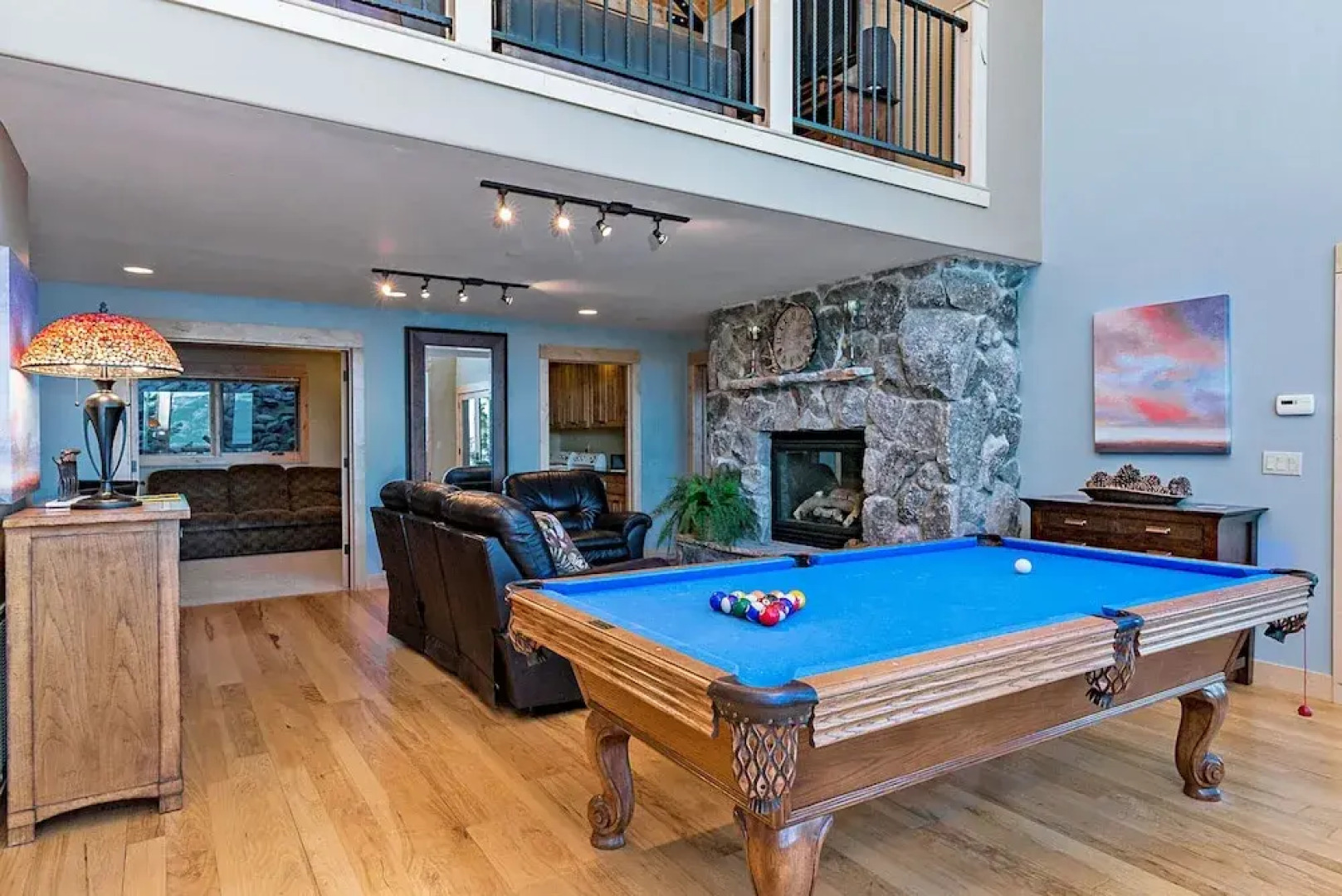 Unforgettable Lake Tahoe Cabin by RedAwning