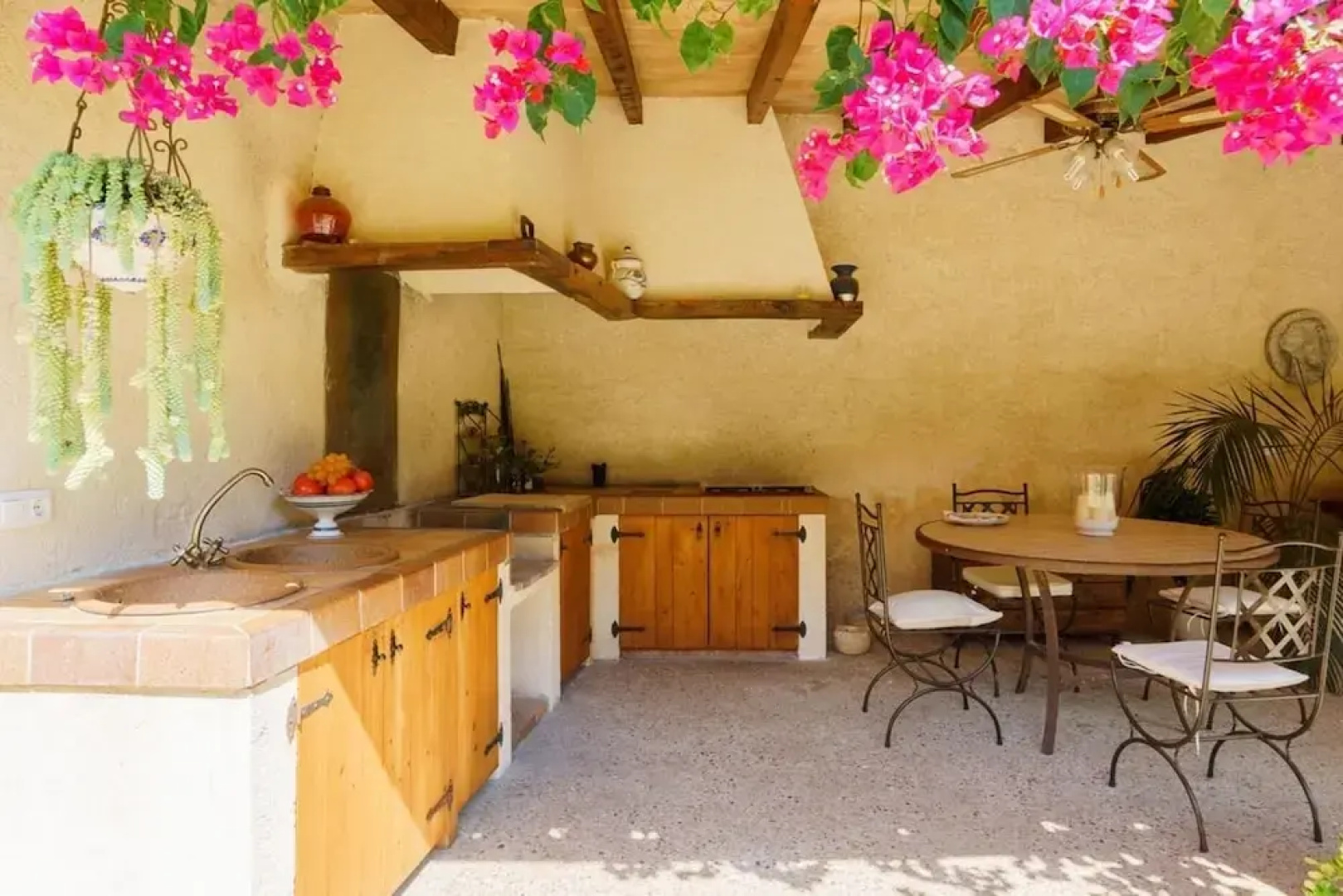 Villa - 3 Bedrooms with Pool and WiFi - 103128
