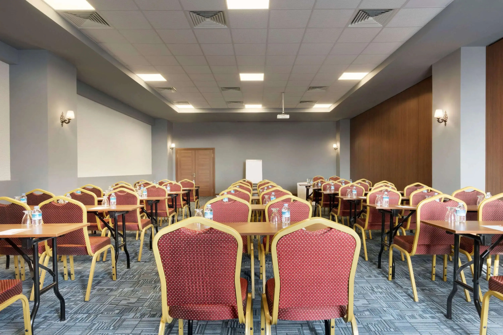 Hawthorn Suites by Wyndham Cerkezkoy