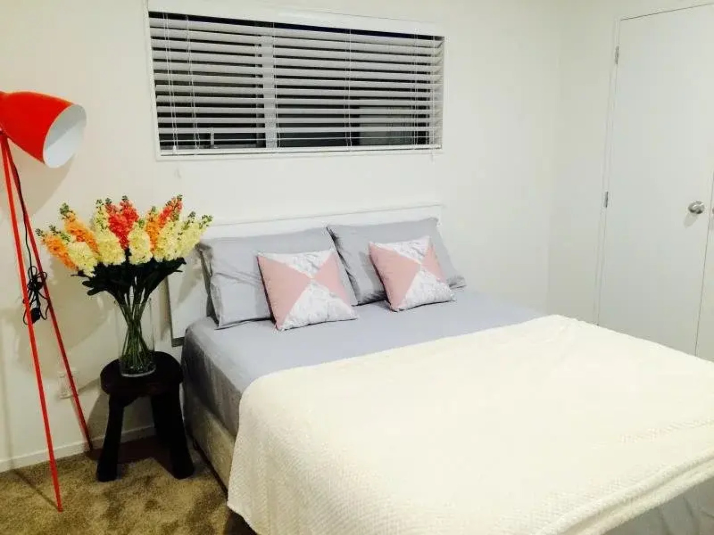 Unique Home - Glenfield BB