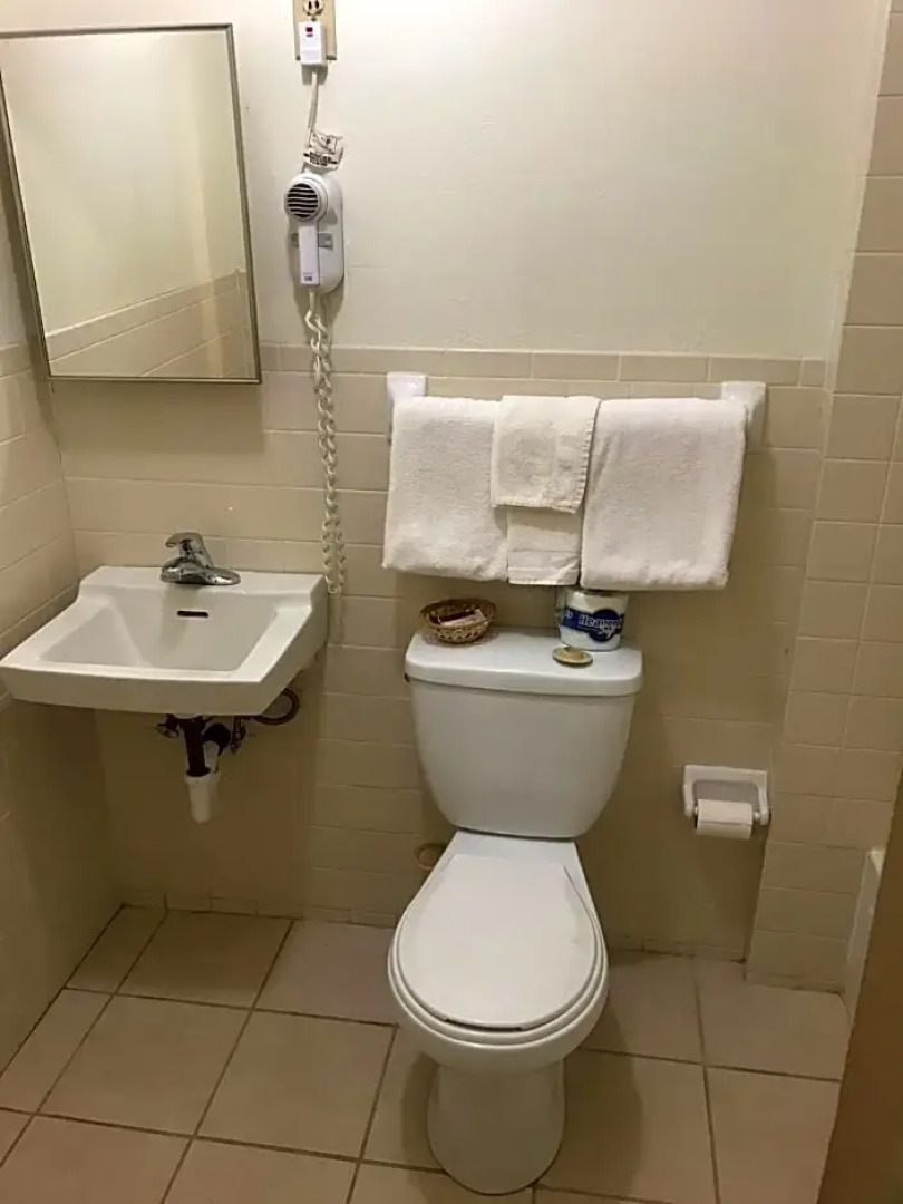 Budget Inn Of Brownfield