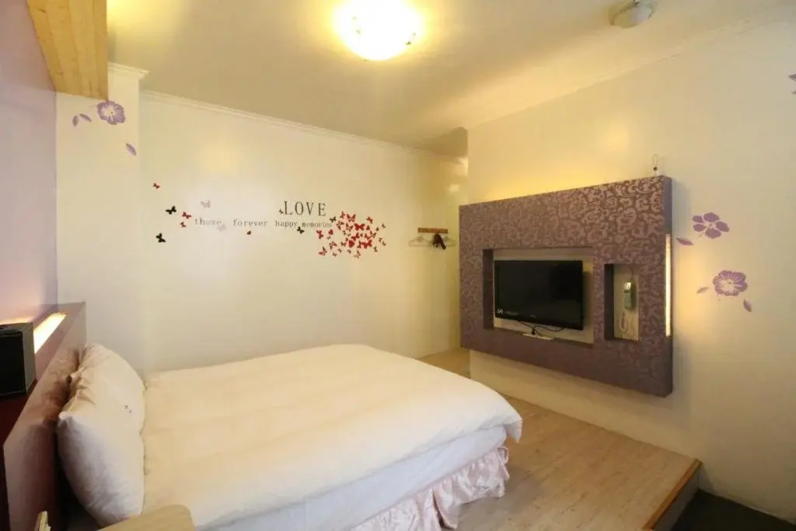 Cocos Hot Spring Hotel