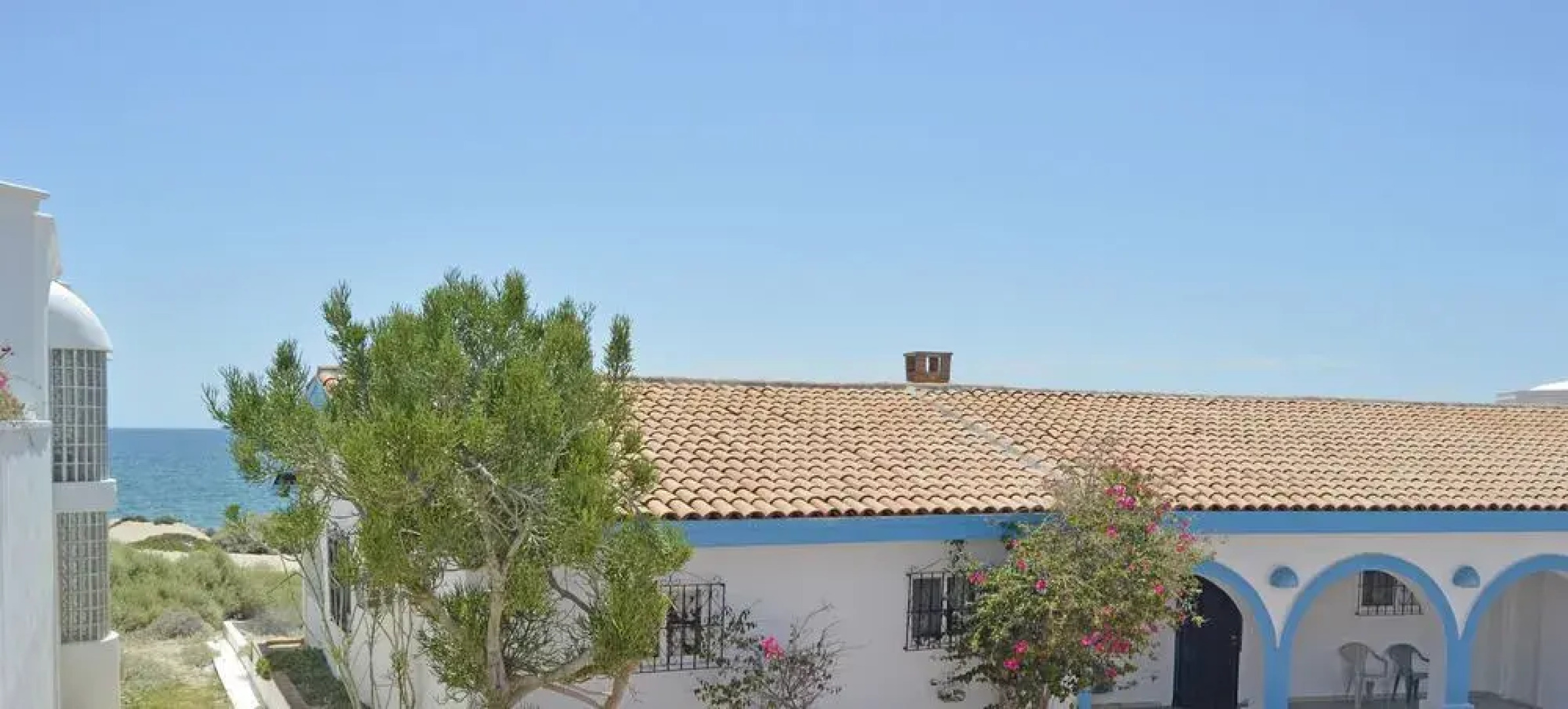 Casita de Carolina by RedAwning