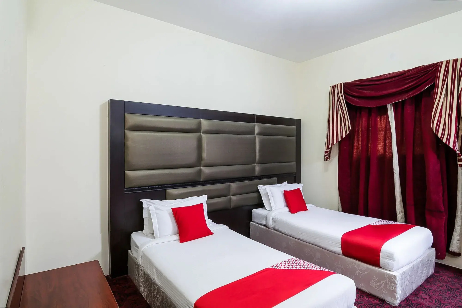 OYO 124 Dome Hotel Suites Al Orouba