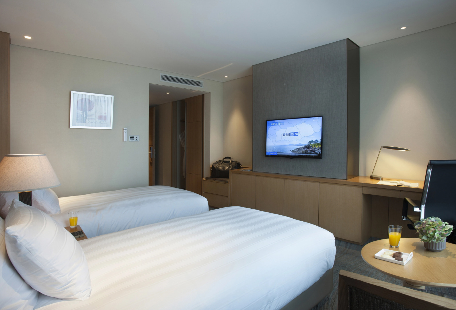 Lotte City Hotel Jeju Airport