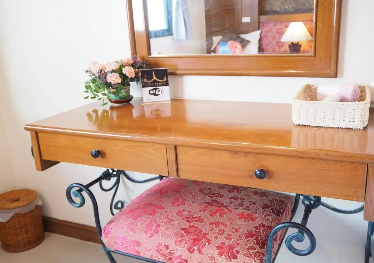 Your Place Inn
