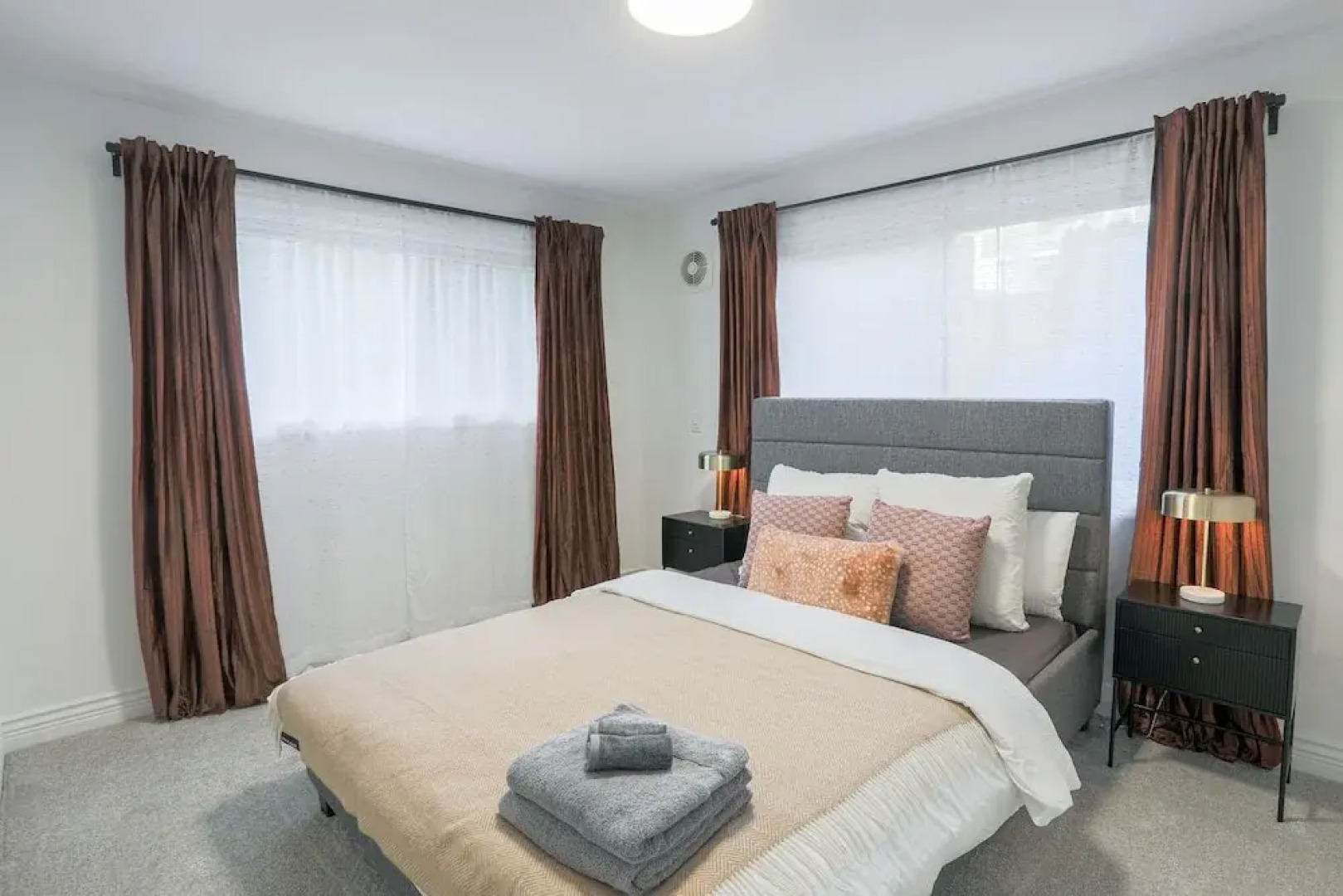 Stunning Views of the Okanagan Lake