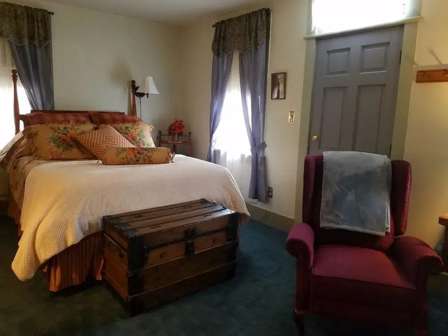 Lilly Pad Boerners Guest house