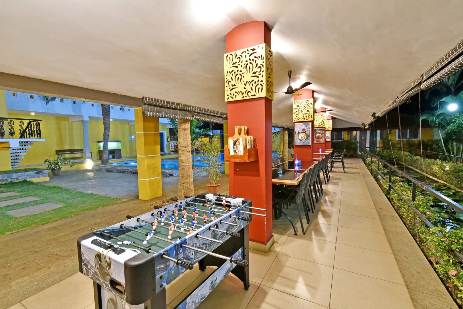 Poppys Olive De Villa