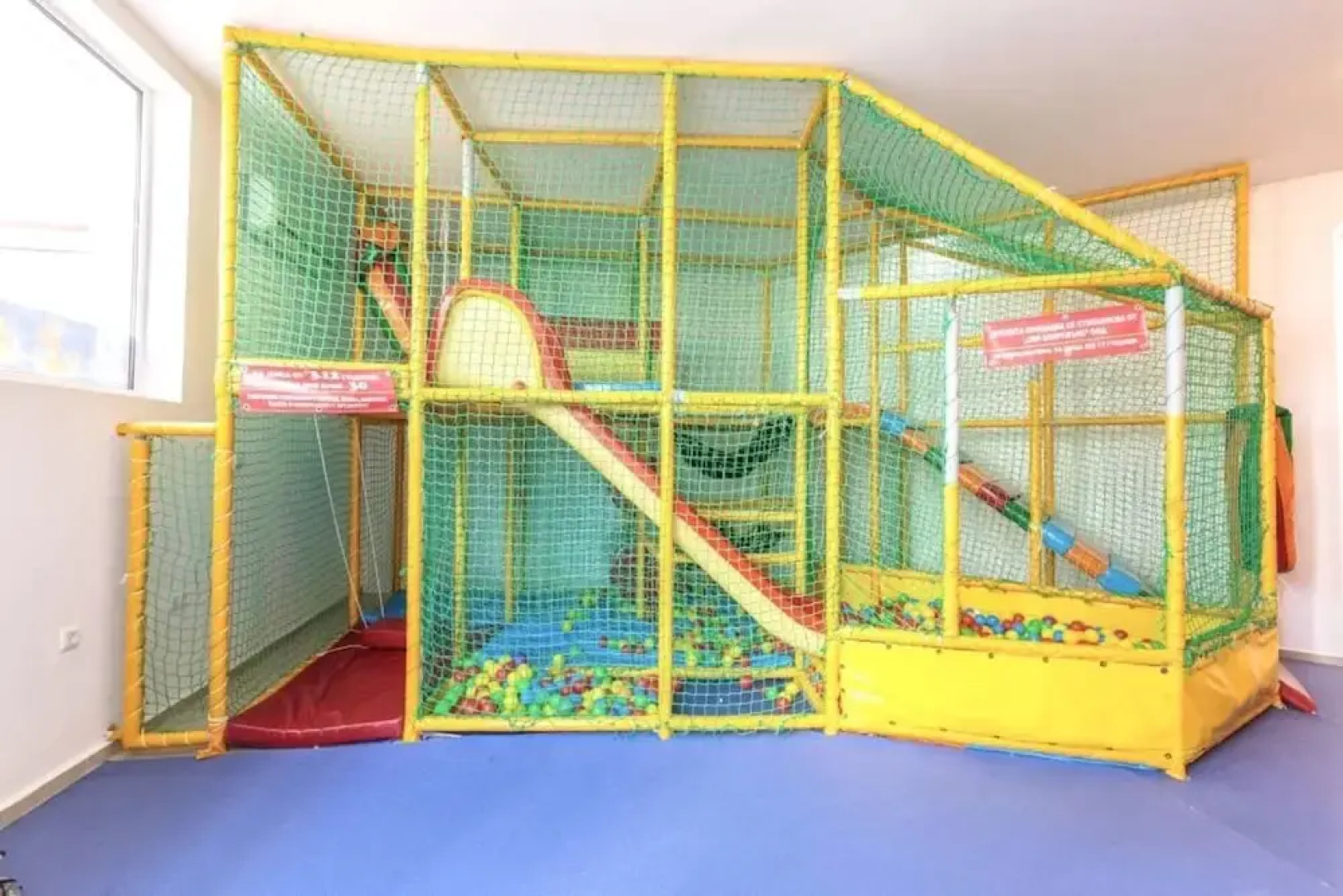 Sea View 1 Bed Apartment With Stunning Ocean Views