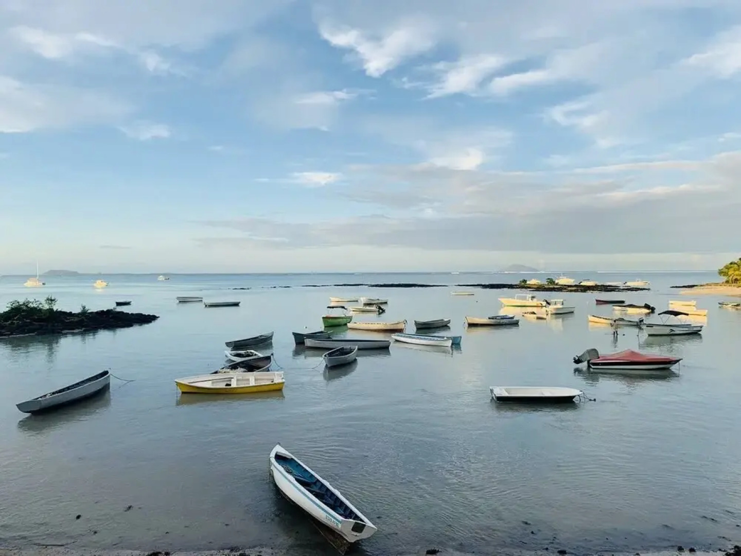 Private Beachfront Bungalow With Pool and Garden - by Feelluxuryholidays