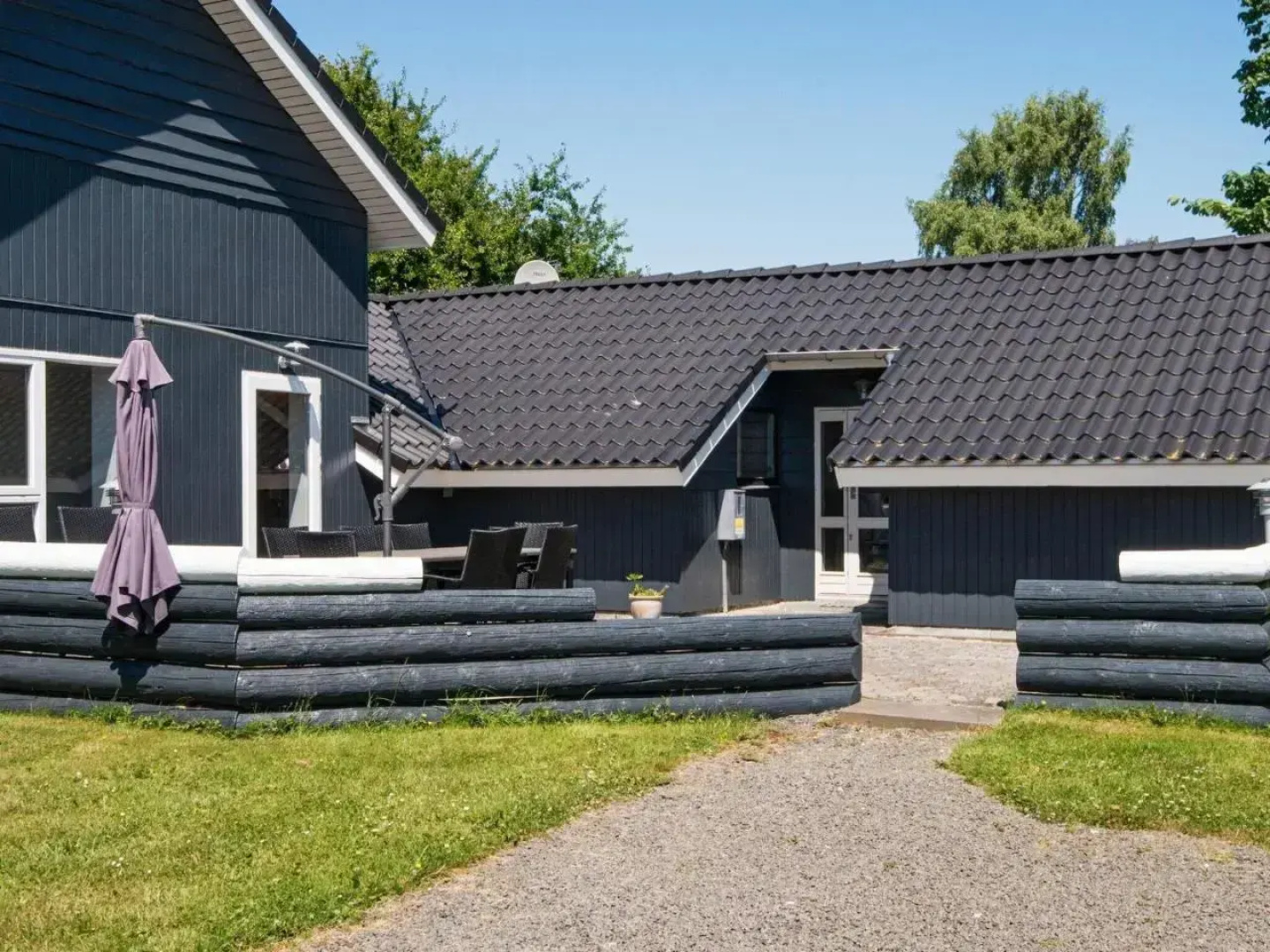Pøt Strandby