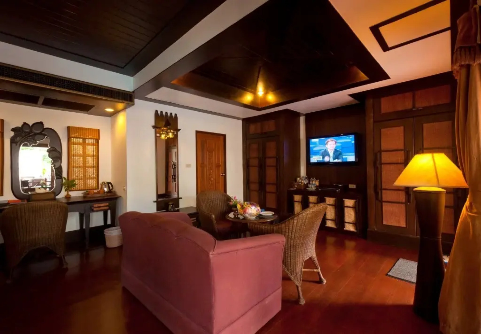 Курортный отель Santhiya Tree Koh Chang Resort