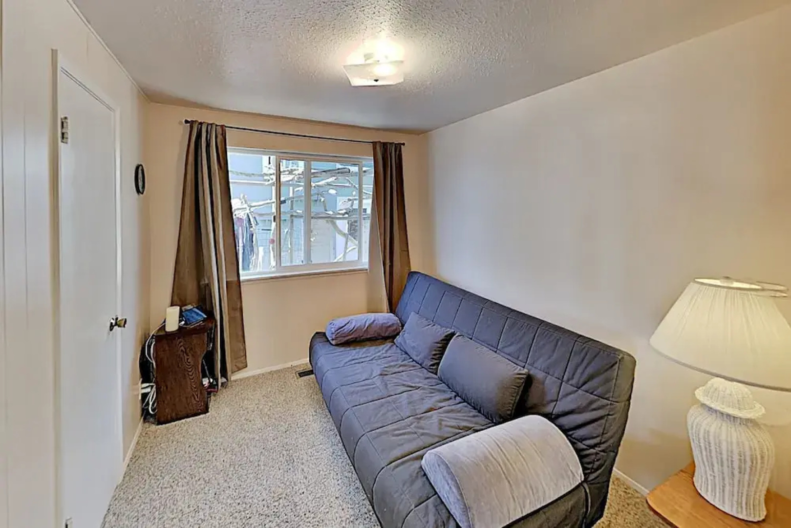 Beachfront Gem In Coupeville 3 Bedroom Home