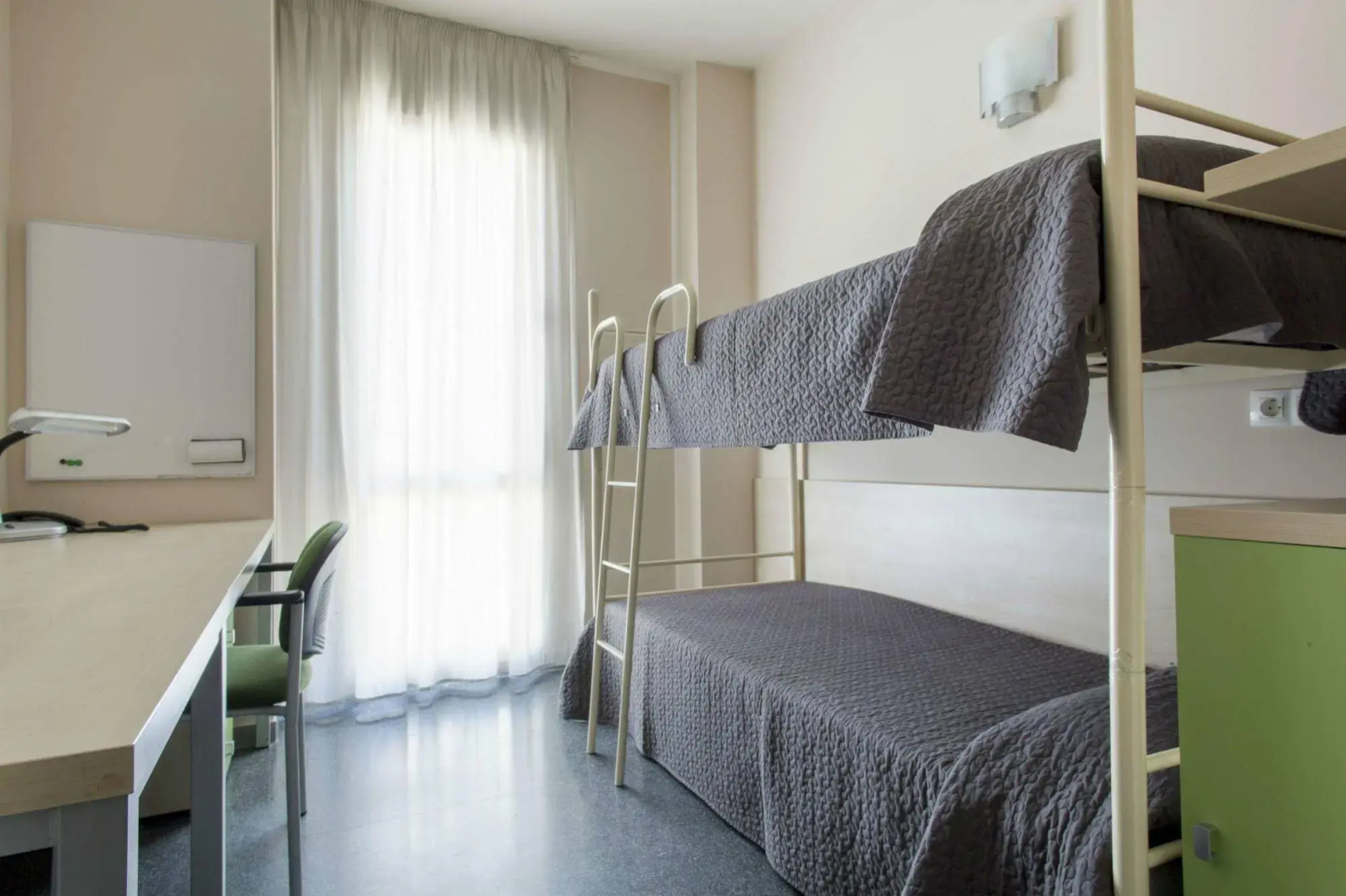 Residencia Universitaria Resa Damià Bonet - Campus Accomodation
