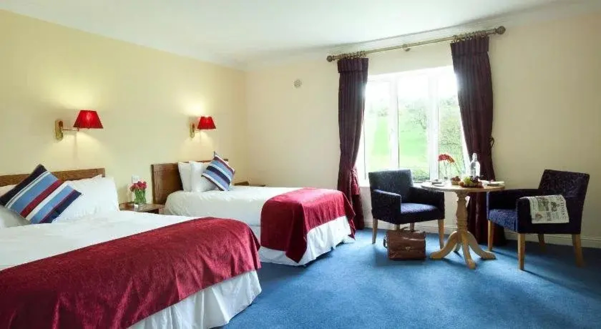 Riverside Park Hotel