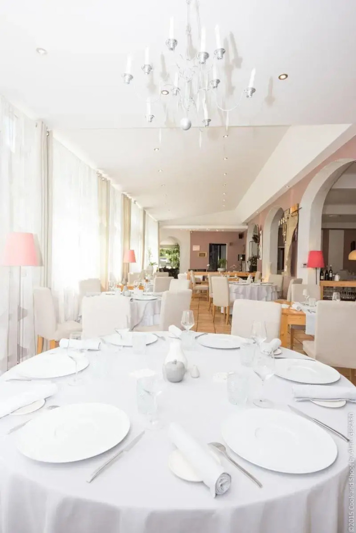 Logis Hotels la Magnanerie, Côté Bistro