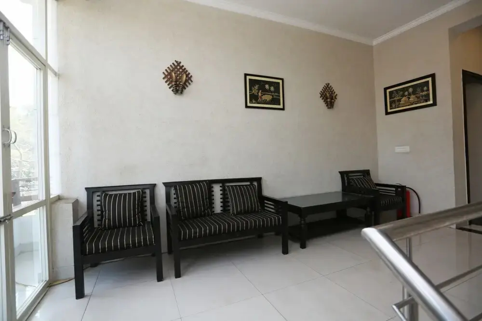 OYO 35823 Hotel Blumango