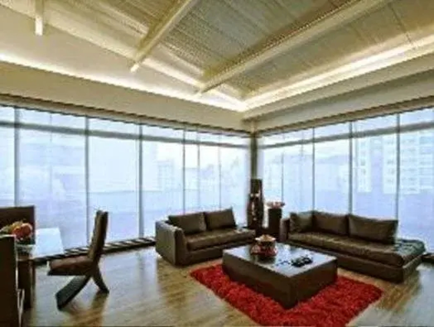 Hábitat Suites Hotel