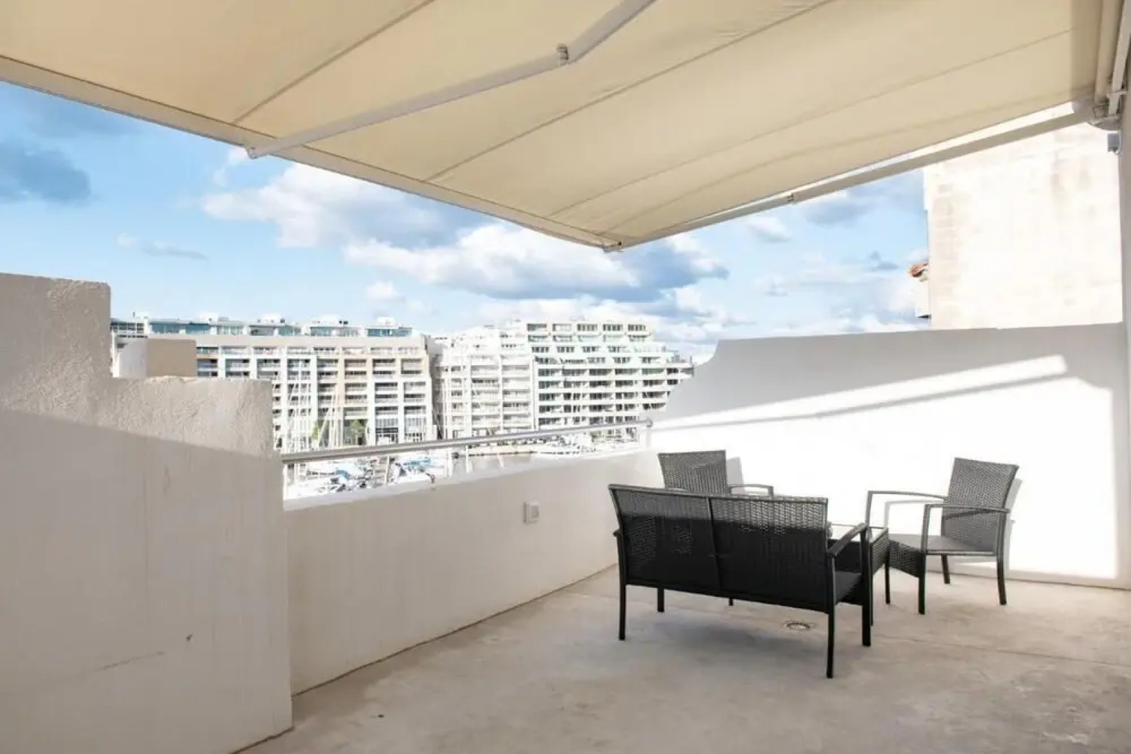 Wonderful Double Room in Pieta - Bb Marina