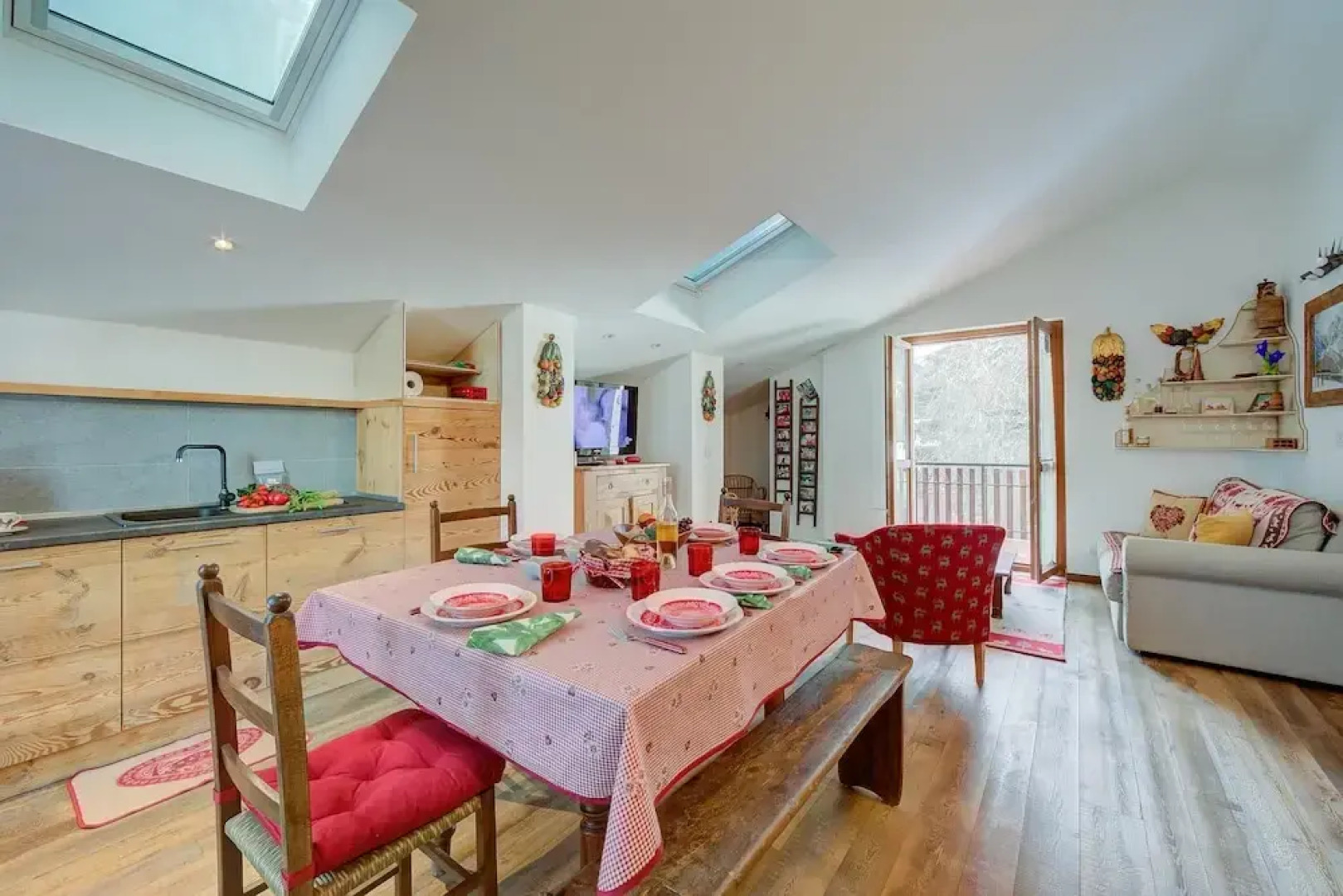 White House Ski Relax