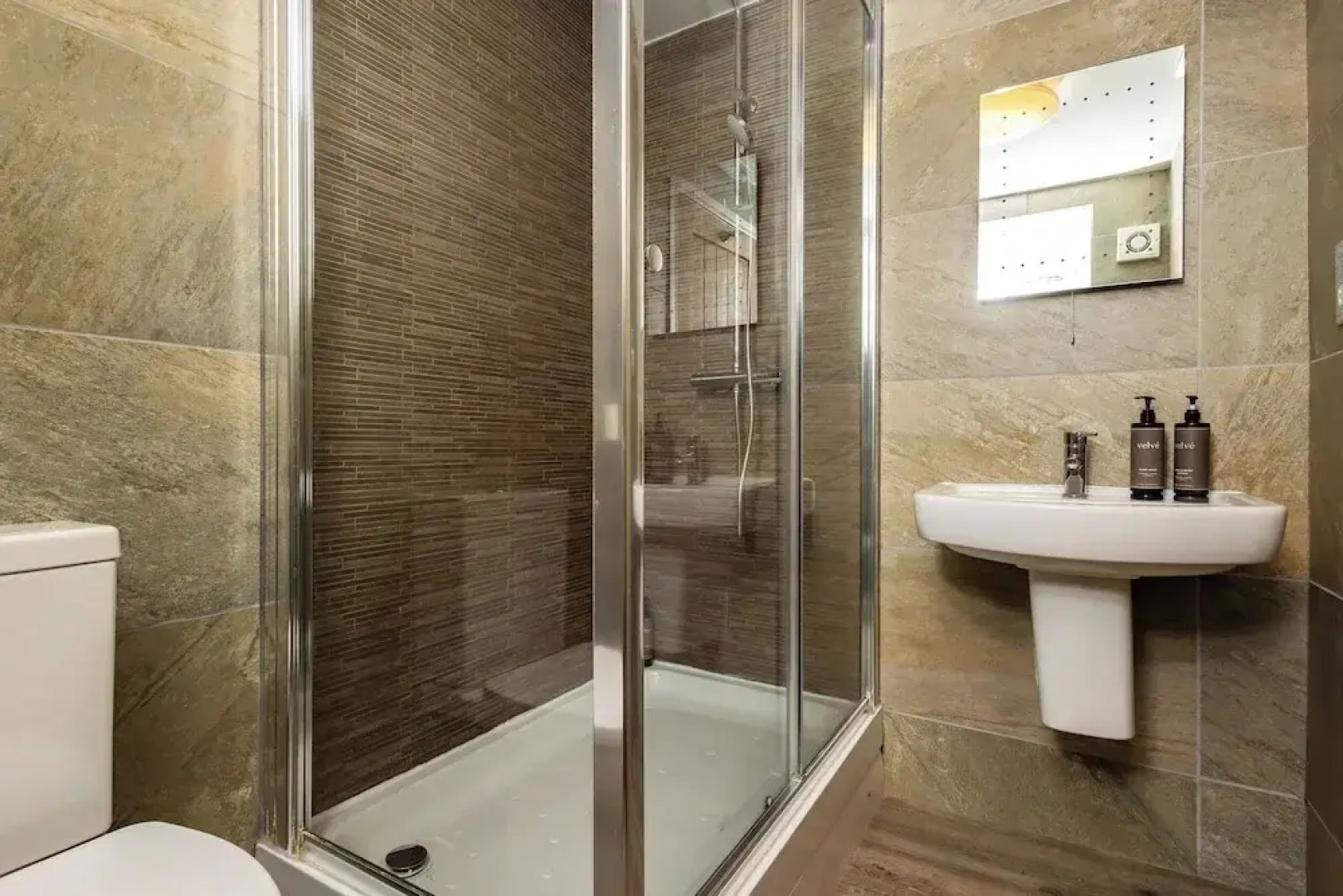 The Olde Coach House Inn