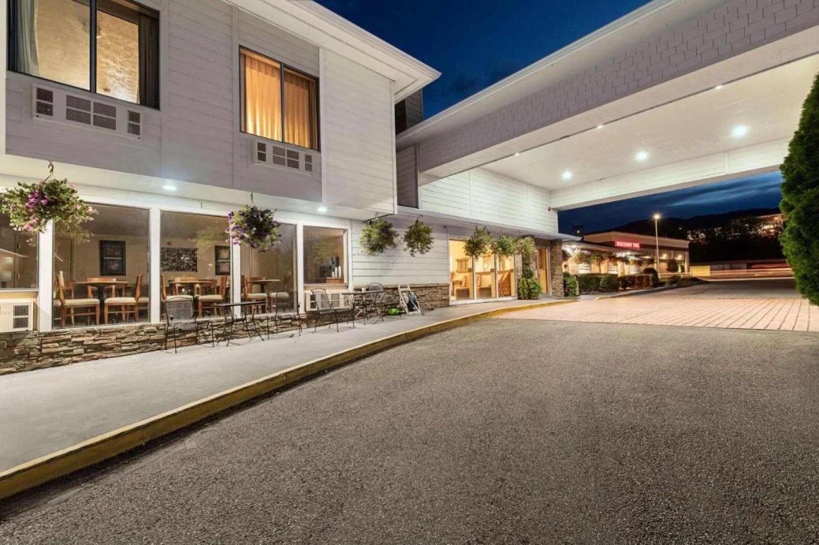 Clarion Pointe Wenatchee