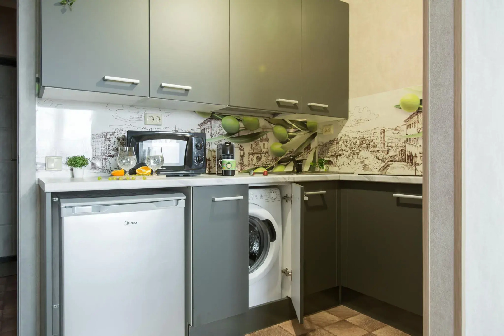 Апартаменты на улице Бабушкина 84 корпус 1